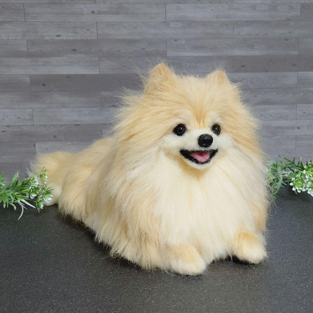 羊毛フェルト犬　ポメラニアン