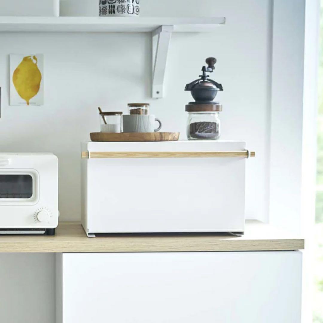 ブレッドケース　トスカ