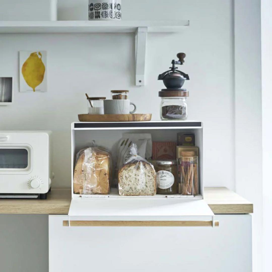 ブレッドケース　トスカ