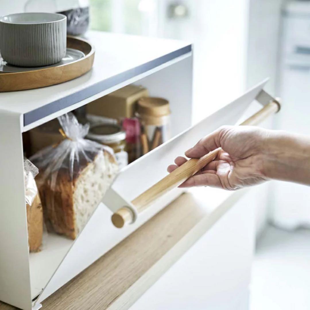 ブレッドケース　トスカ