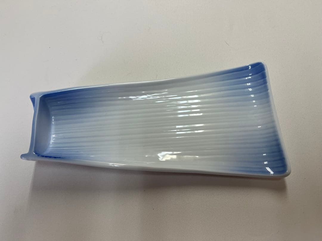 青と白のグラデーション陶器皿 23cm 20枚