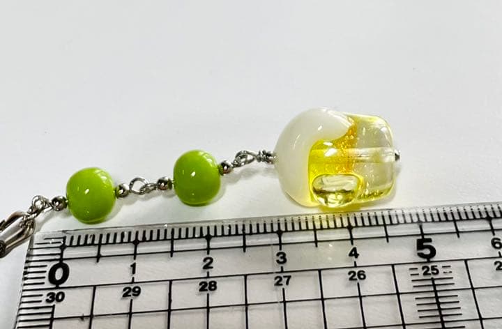 専用☆枝豆とビール♪ ペンダント　　とんぼ玉ガラス