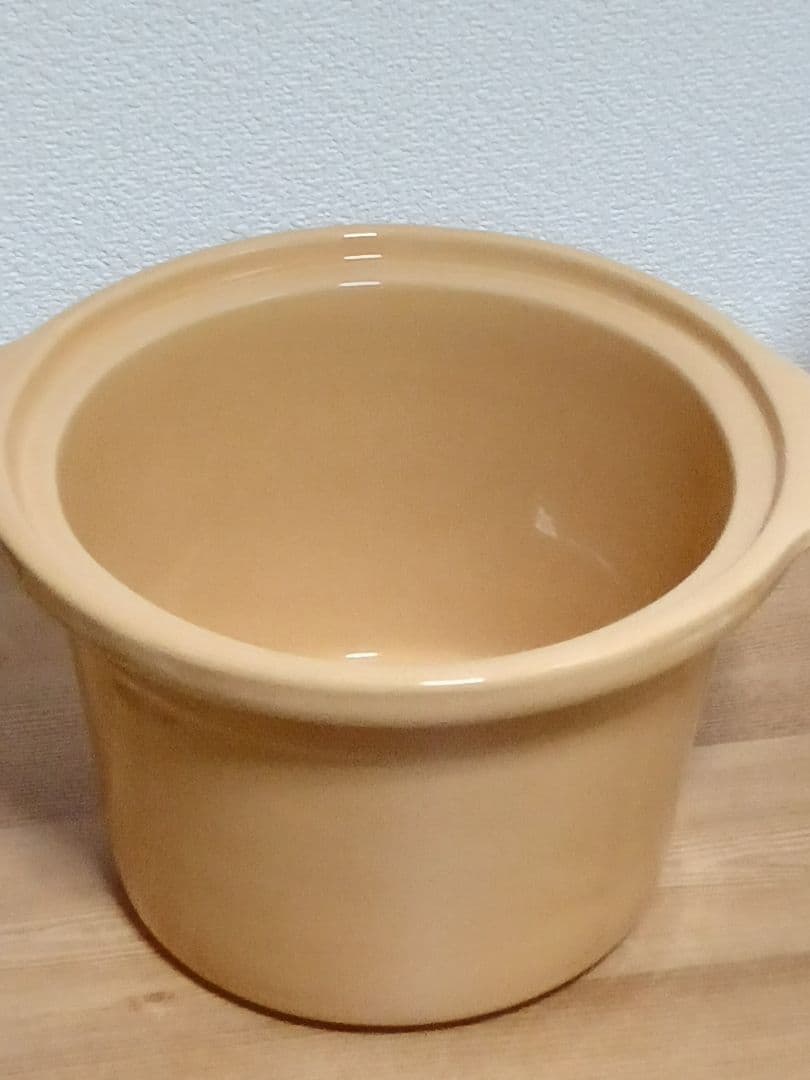 【新品未使用品】ハローキティ電気煮込み鍋　EP-4711KT型　TWINBIRD