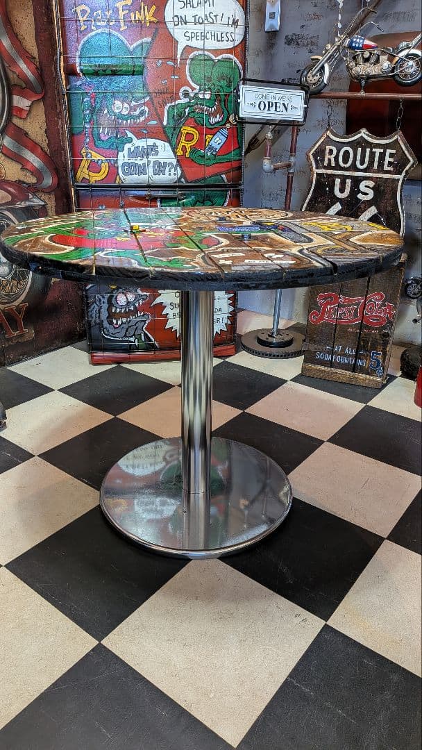 ラットフィンク ガレージテーブル ラウンドテーブル(何コレ!? コーヒーテーブル