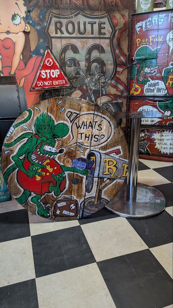 ラットフィンク ガレージテーブル ラウンドテーブル(何コレ!? コーヒーテーブル