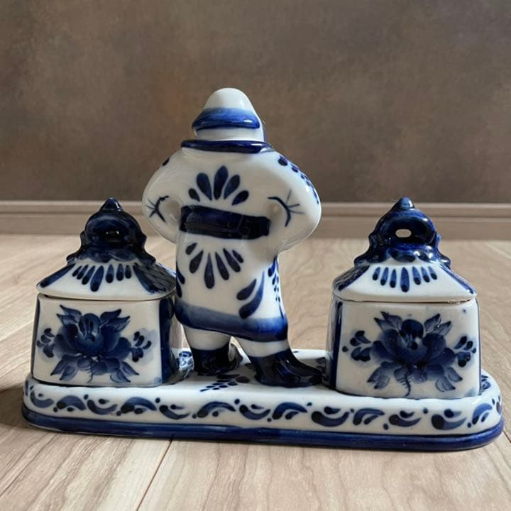 ロシアの陶磁器