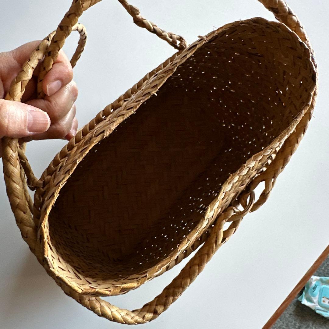 かご　籠　カゴ　背負い籠　リュック　花入れ　小物入れ　バスケット　古道具