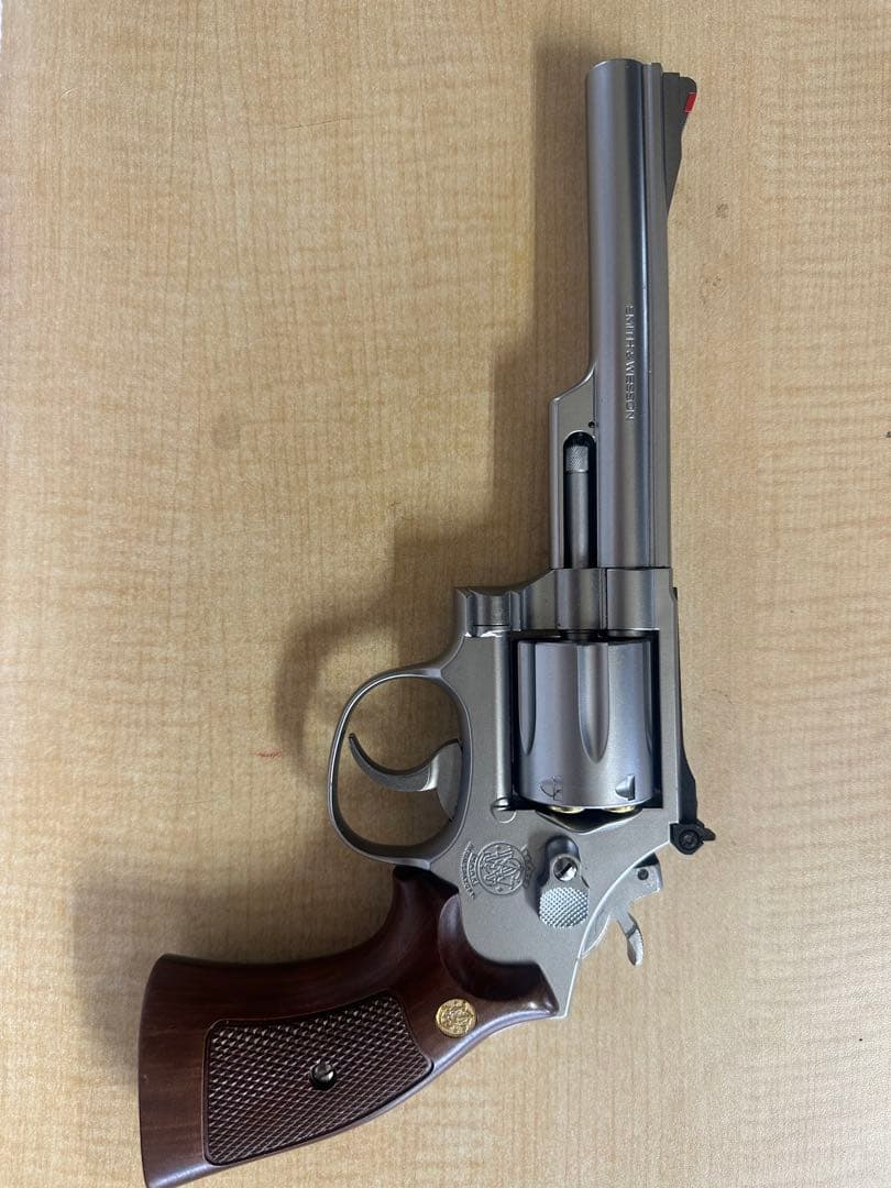 東京マルイ製　ガスリボルバー S&WM66 M19 コルトパイソンおまけ付き！