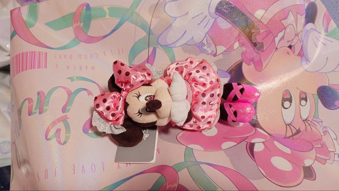 MINNIE DAY アイドル　ミニー　ぬいぐるみ キーチェーン　※商品説明必読