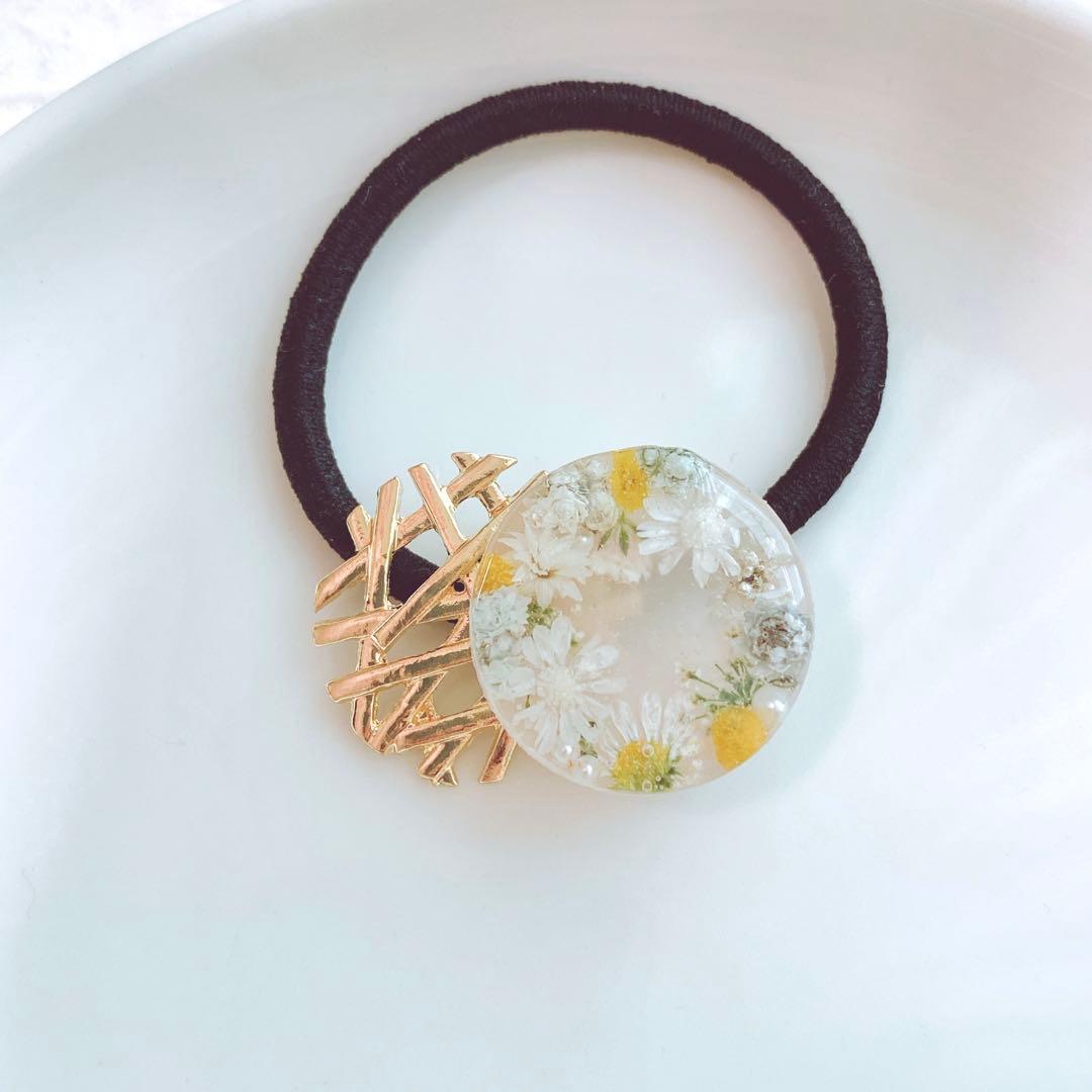 レジンヘアゴム　ミモザリース　ゴールド　ベージュ　春　サークル　2連