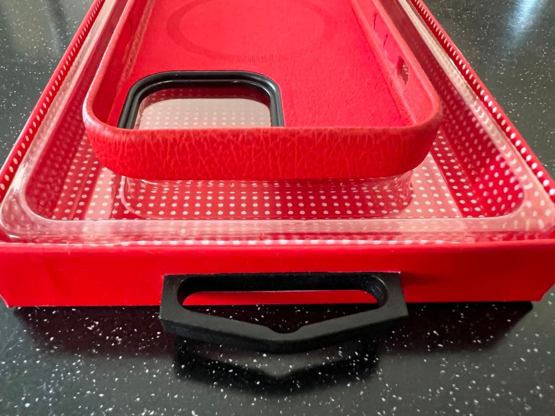 CASETiFY x THE MET iPhone 13 Pro レザーケース