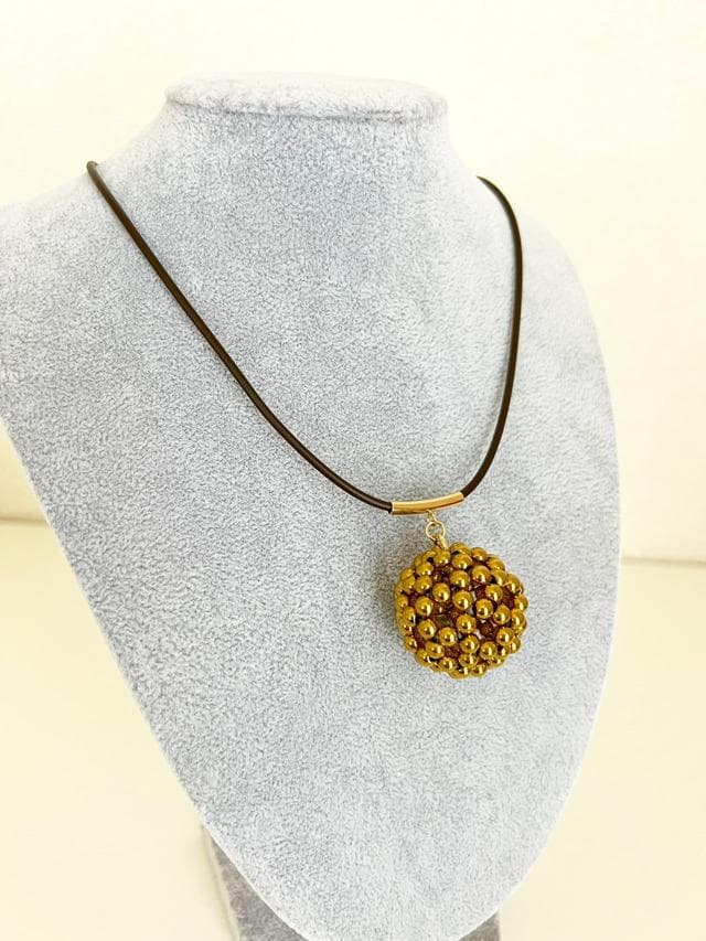 【フラーレン】4mm球 ヘマタイト（ゴールドコーティング）チョーカータイプ