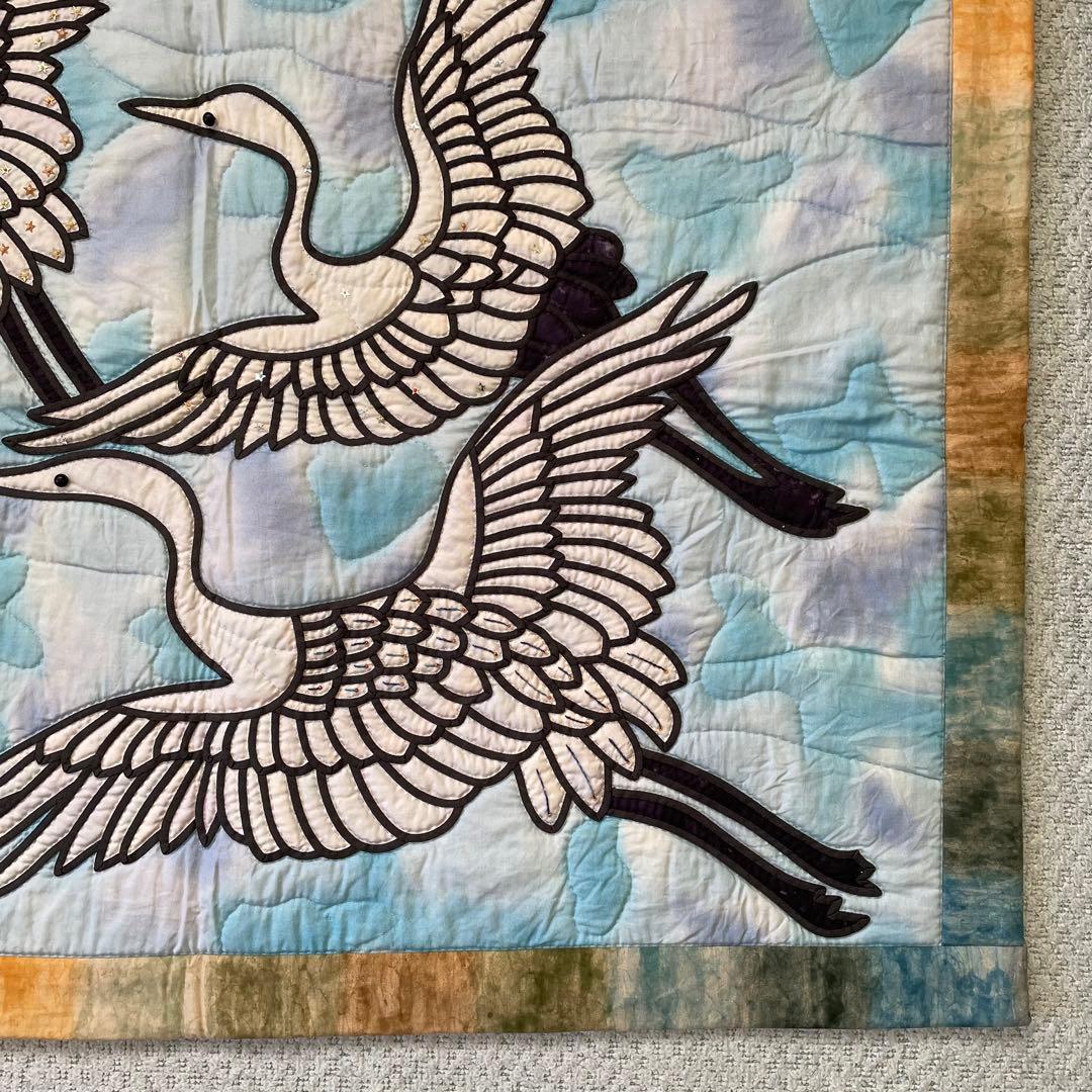 パッチワークタペストリー　白鳥