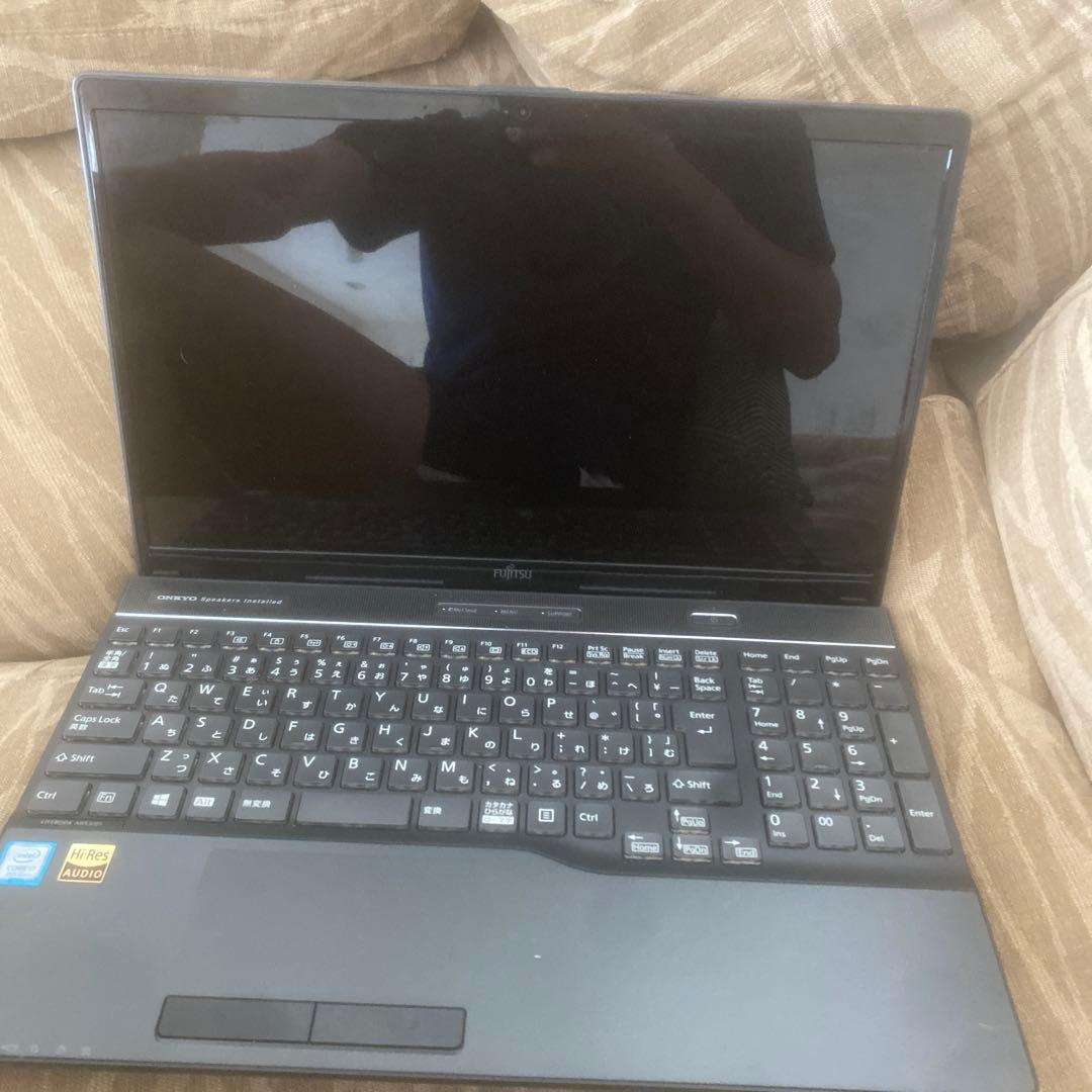 富士通FMVノートパソコン