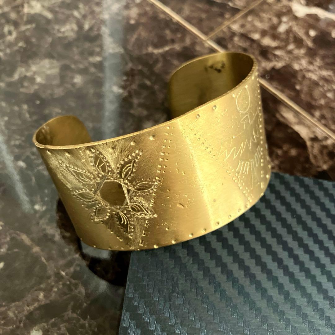 【真鍮 エッチング模様 極太バングル】ハンドメイド一点物