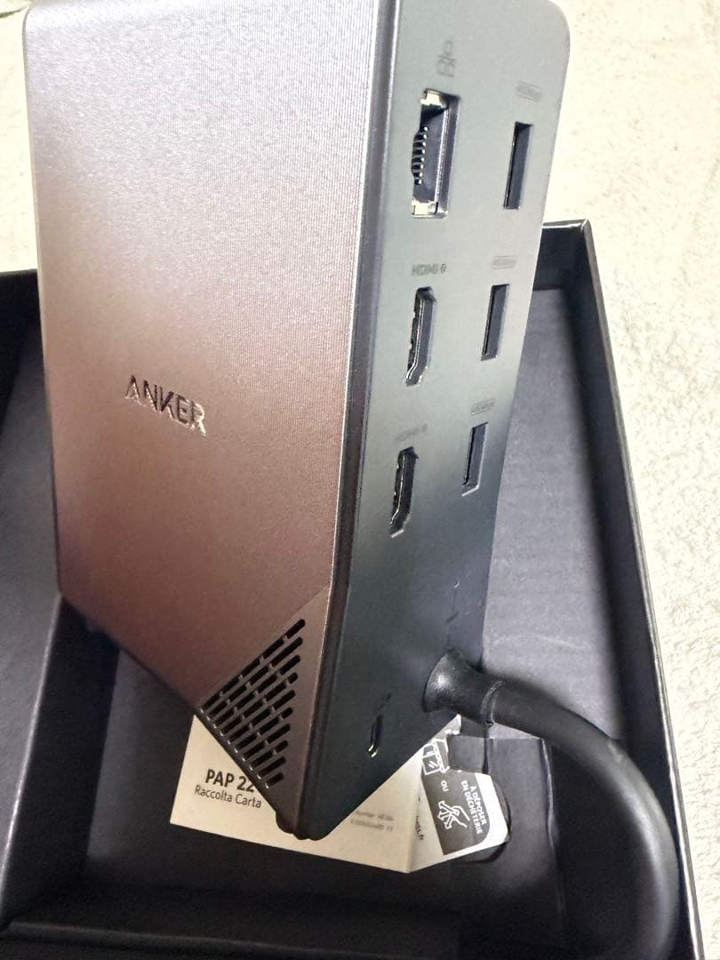 アンカー ドッキングステーション 14-in-1 160W