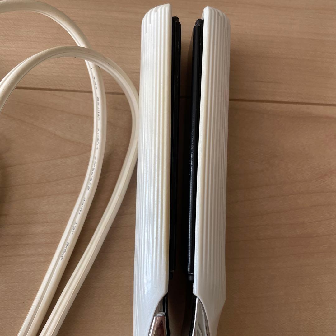 ReFa リファストレートアイロン