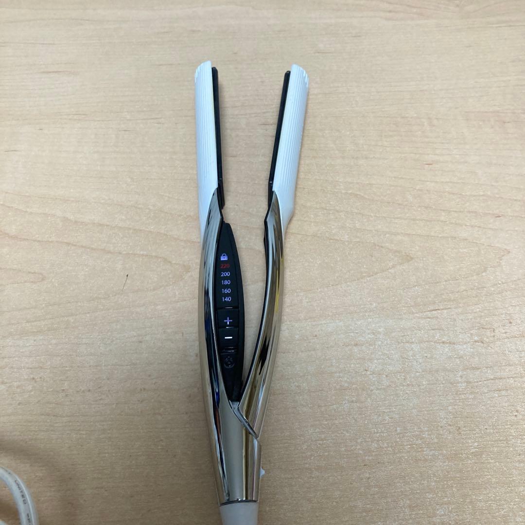 ReFa リファ　ストレートアイロン RE-AC02A 2022年製　本体のみ⑥