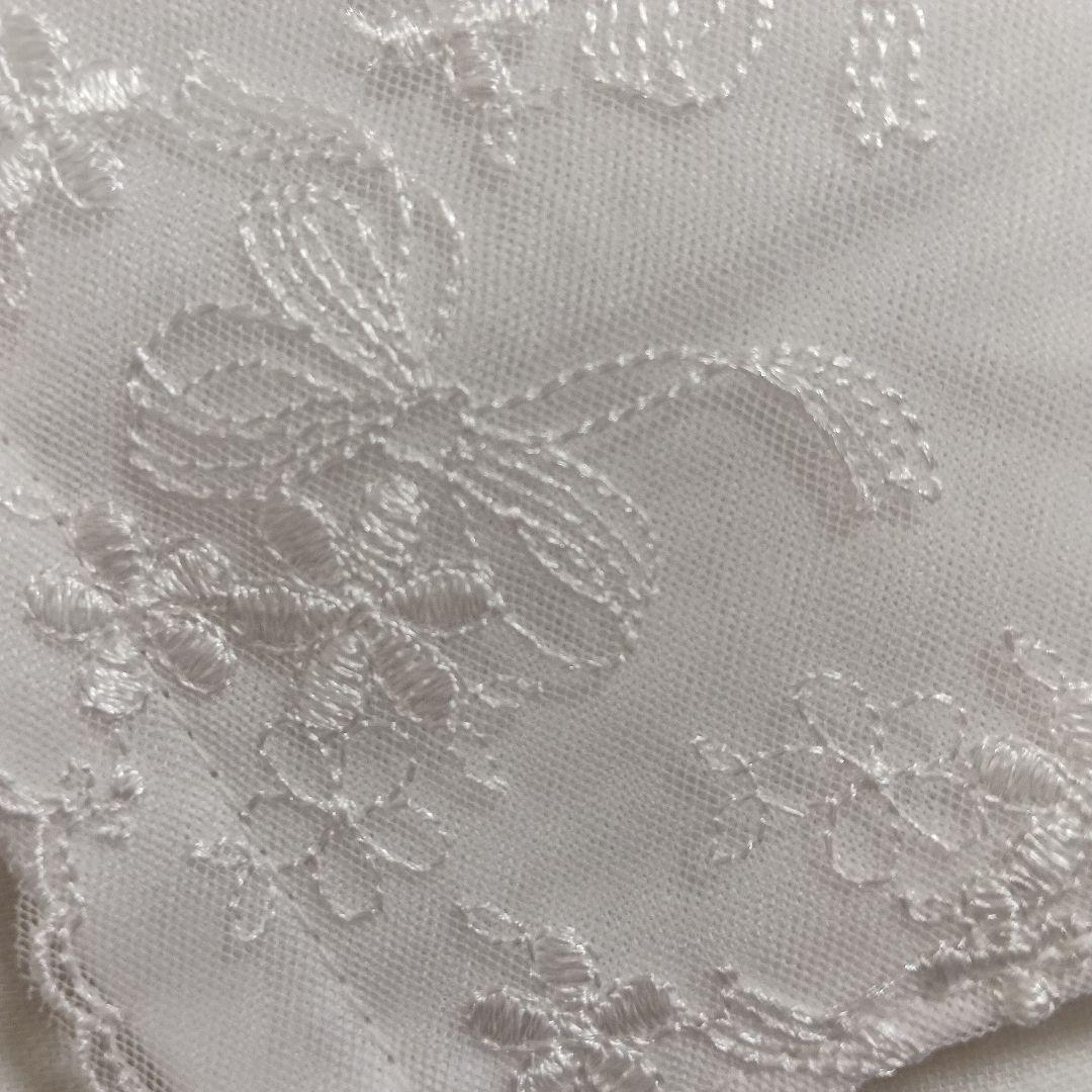 M57★White★チュール★小花＆リボン刺繍レース★ハンドメイドマスク