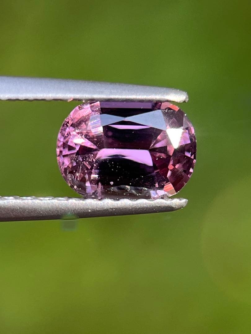 ピンクスピネル0.83ct 非加熱 Natural pink spinel