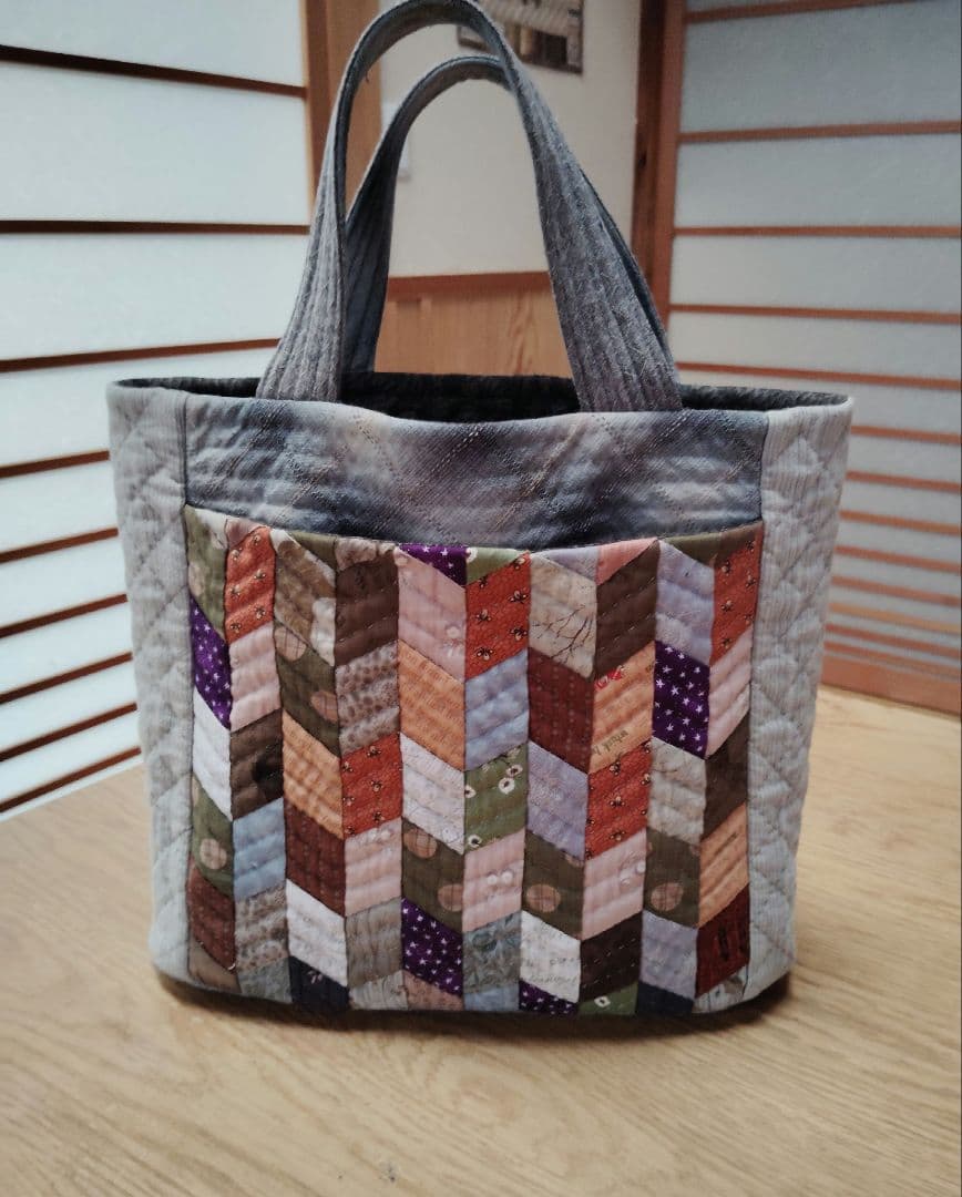 ダイヤモンド柄の手提げバッグ トートバッグ ハンドメイド キルトパーティ 和装