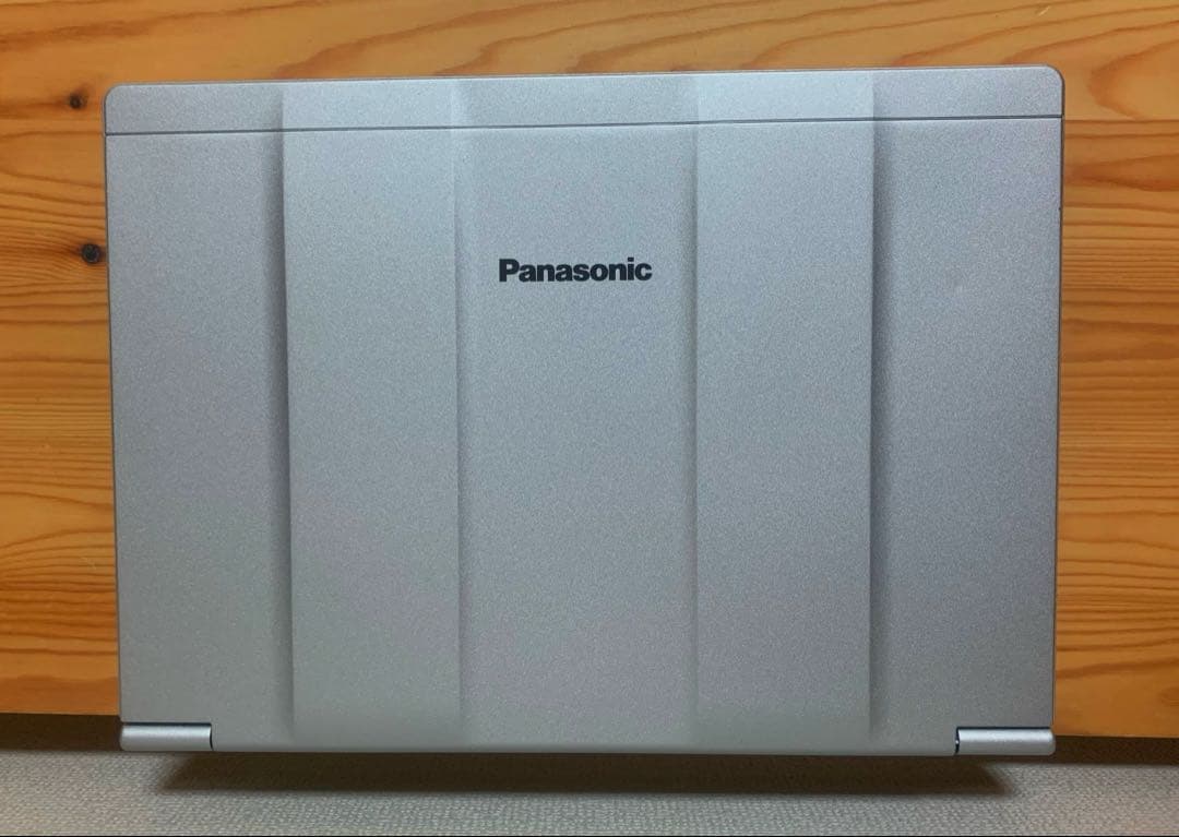 【美品】SV8 SSD256GB 8GBレッツノート第8世代パソコンPC