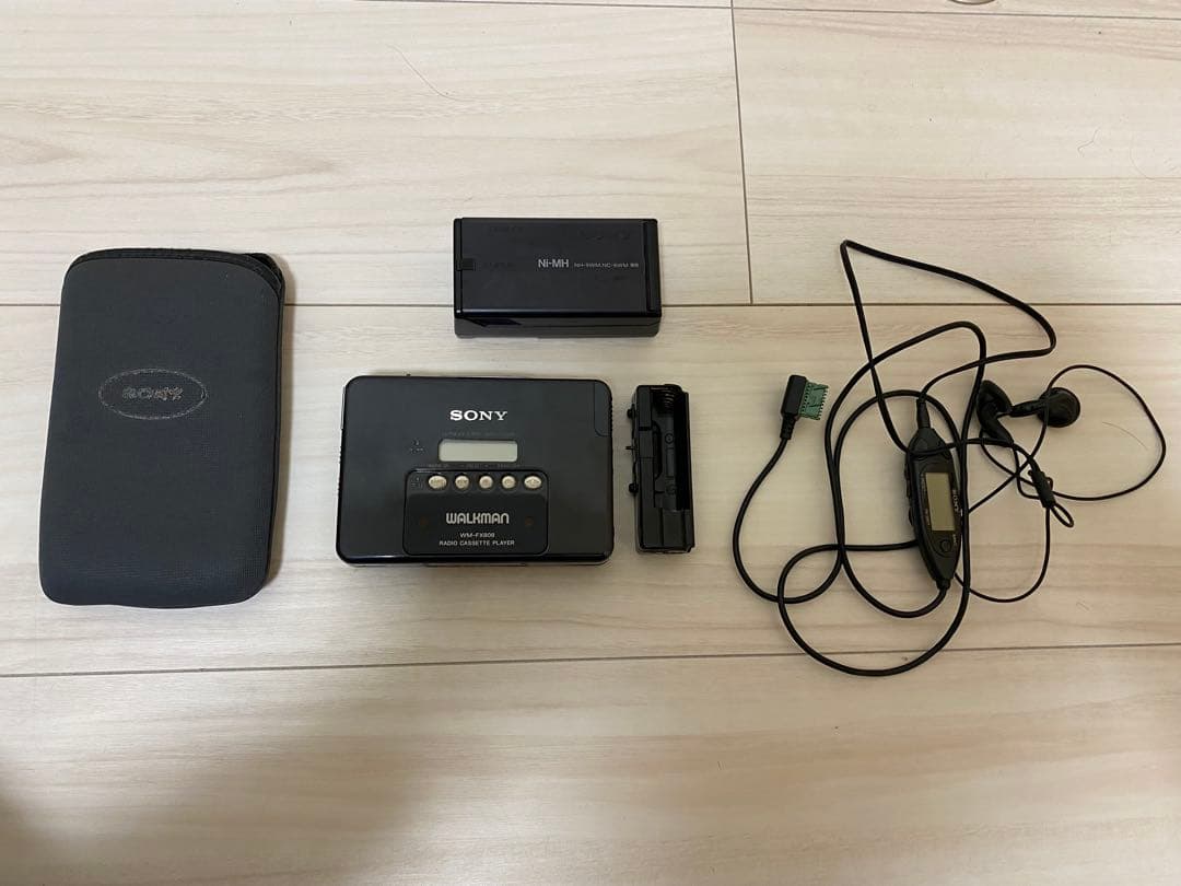 ソニー ウォークマン WM-FX808 SONY WALKMAN