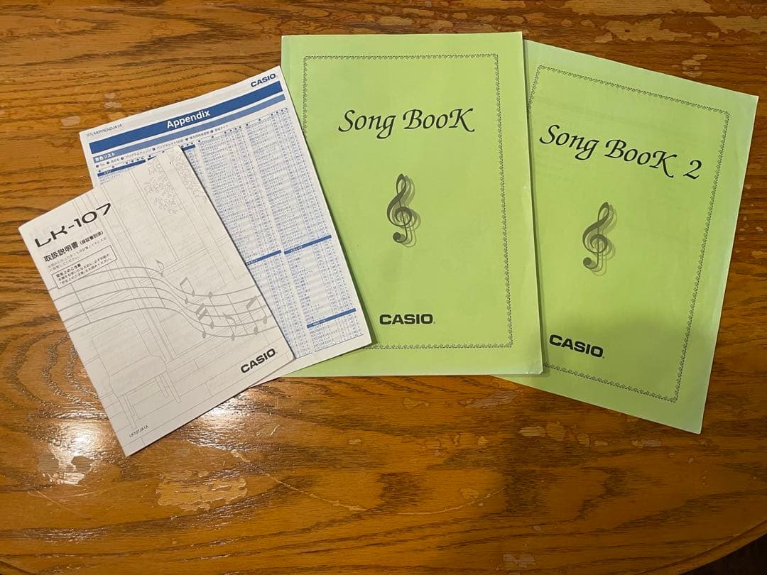 CASIO LK107 光ナビゲーション61鍵キーボード