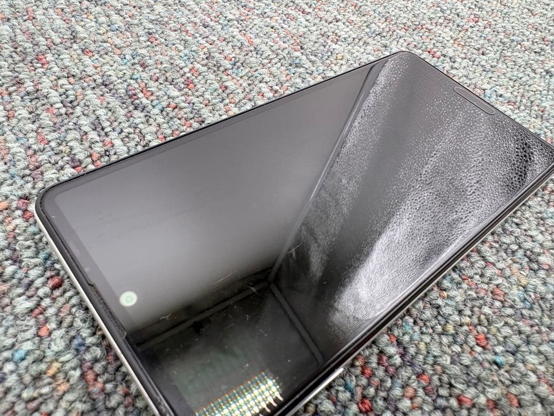 AQUOS sense4　SH-41A　64GB　スマホ　Android　979