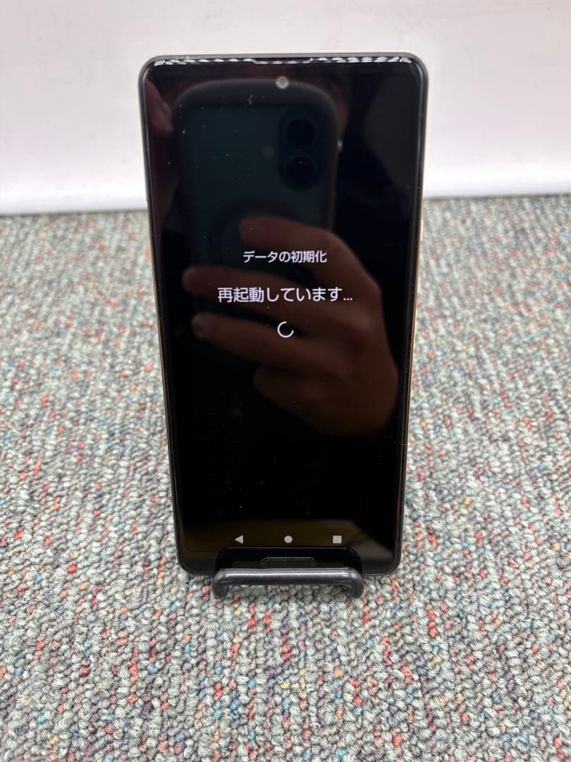 AQUOS sense4　SH-41A　64GB　スマホ　Android　979