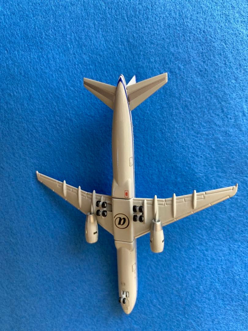 中モデル 999個限定　中國航空公司