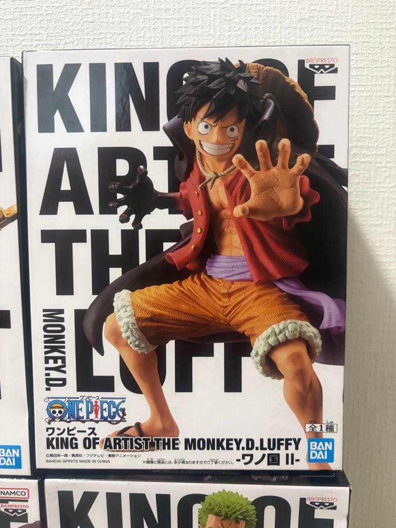 ワンピース　フィギュ　4体セット　ルフィ　サンジ　ゾロ