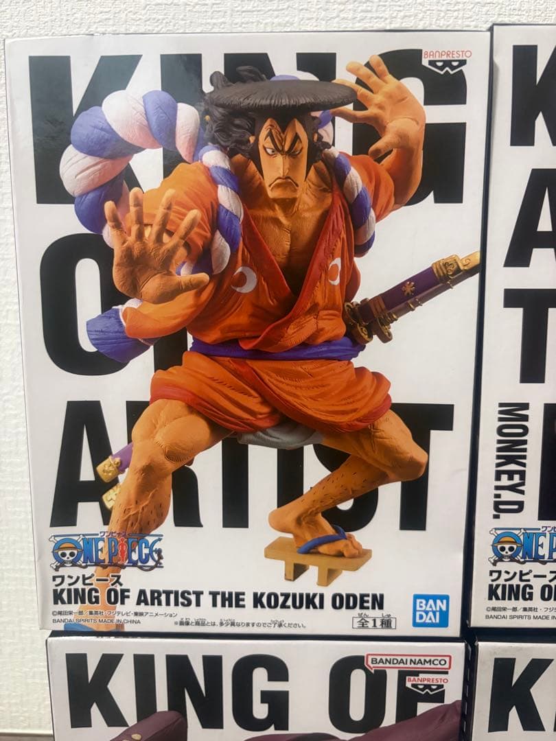 ワンピース　フィギュ　4体セット　ルフィ　サンジ　ゾロ