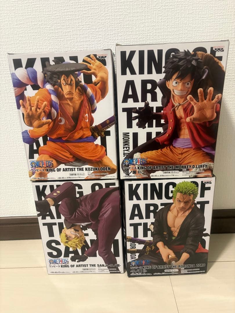 ワンピース　フィギュ　4体セット　ルフィ　サンジ　ゾロ