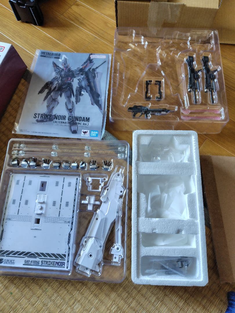 【最安値!!】メタルビルド　ストライクノワールガンダム