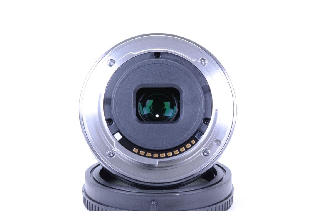 SONY E16mm F2.8 単焦点｜軽量パンケーキ｜外観光学ともに美品