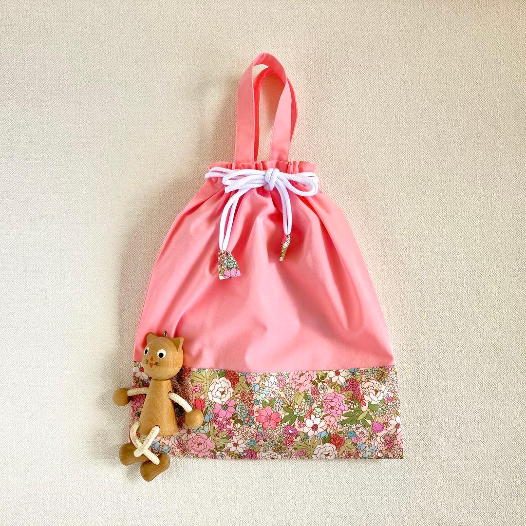 クラシカルなお花柄のレッスンバッグ と上履き入れ2点セット(ピンク)入園・入学