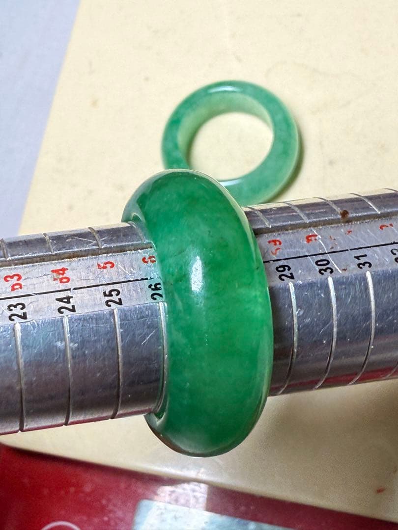 美品　「パンジ」ミャンマー翡翠28号指輪