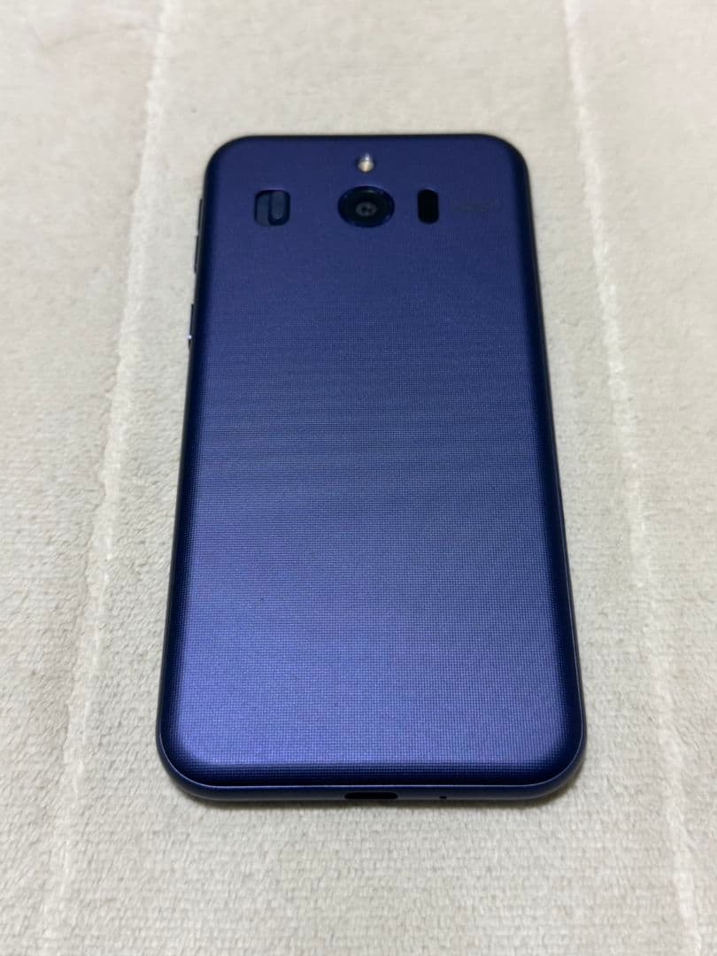 シンプルスマホ4 32GB 704sh Softbank版