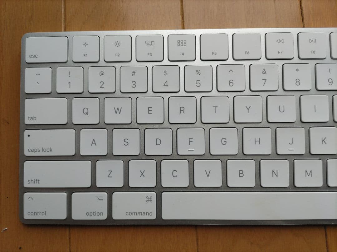 Apple純正Magic keyboard 英語配列　 マウス、充電コード付き