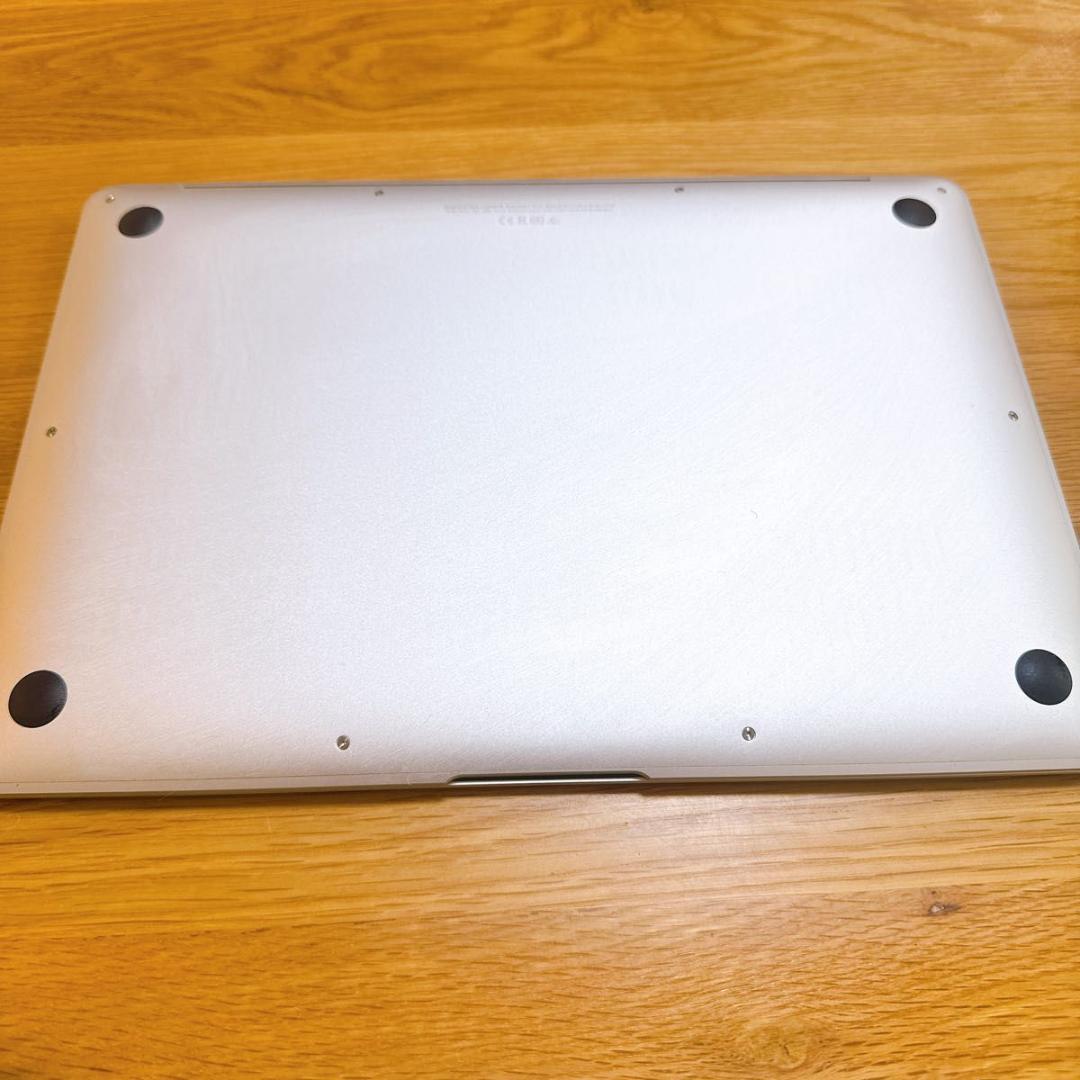 Apple MacBook Air M1 8GB 256GB 13インチ 初期化