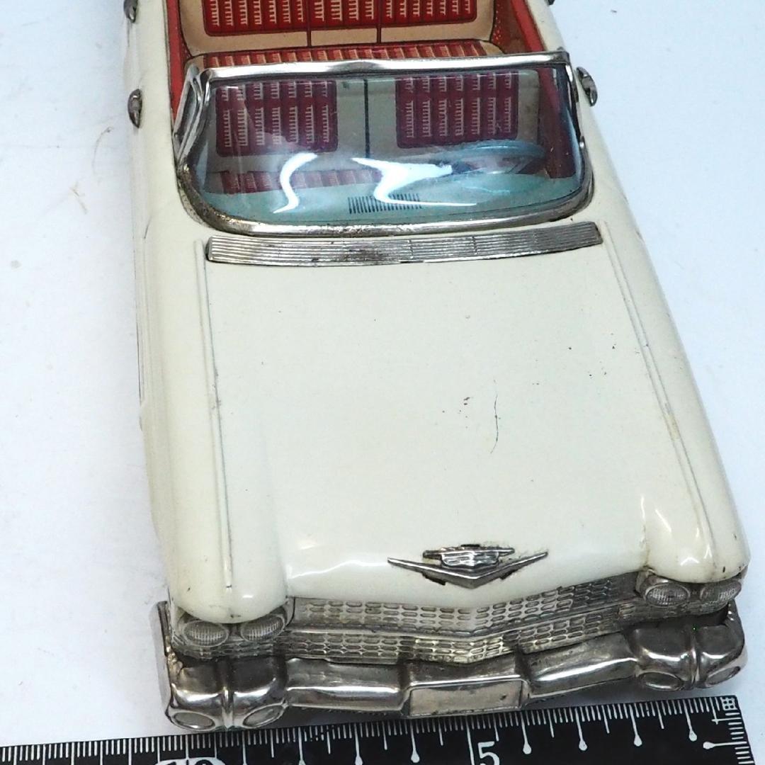 萬代屋 60sキャデラック コンバーチブル 大 白tinブリキtoy car箱無
