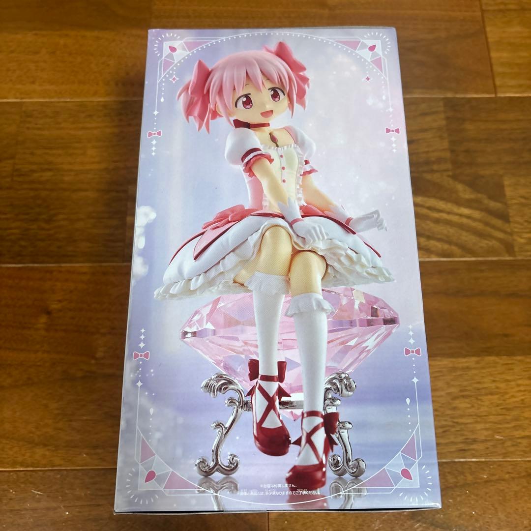【新品未開封】美少女フィギュア３体まとめ売り まどマギ まどか 雪ミク 桜ミク