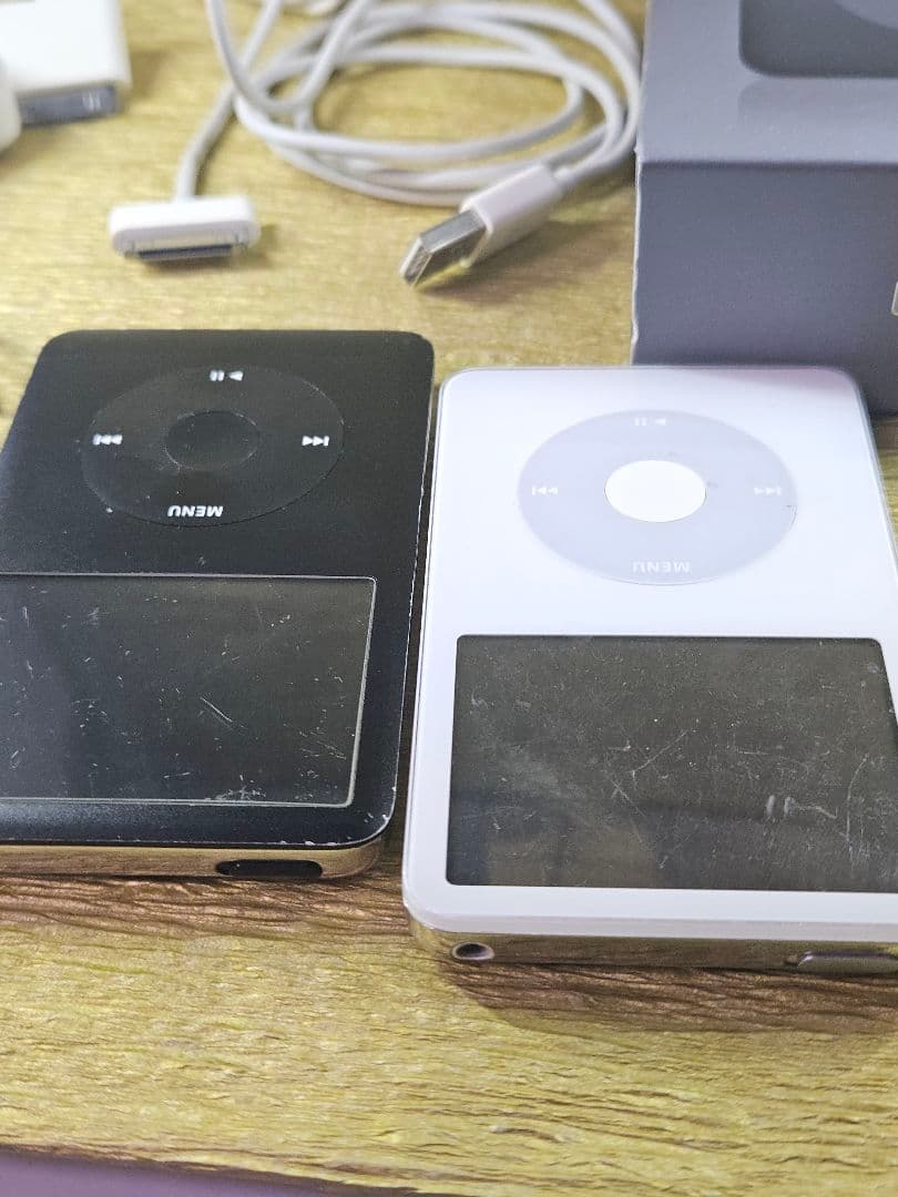 iPod 80GB 30GB 充電器 イヤフォン付き