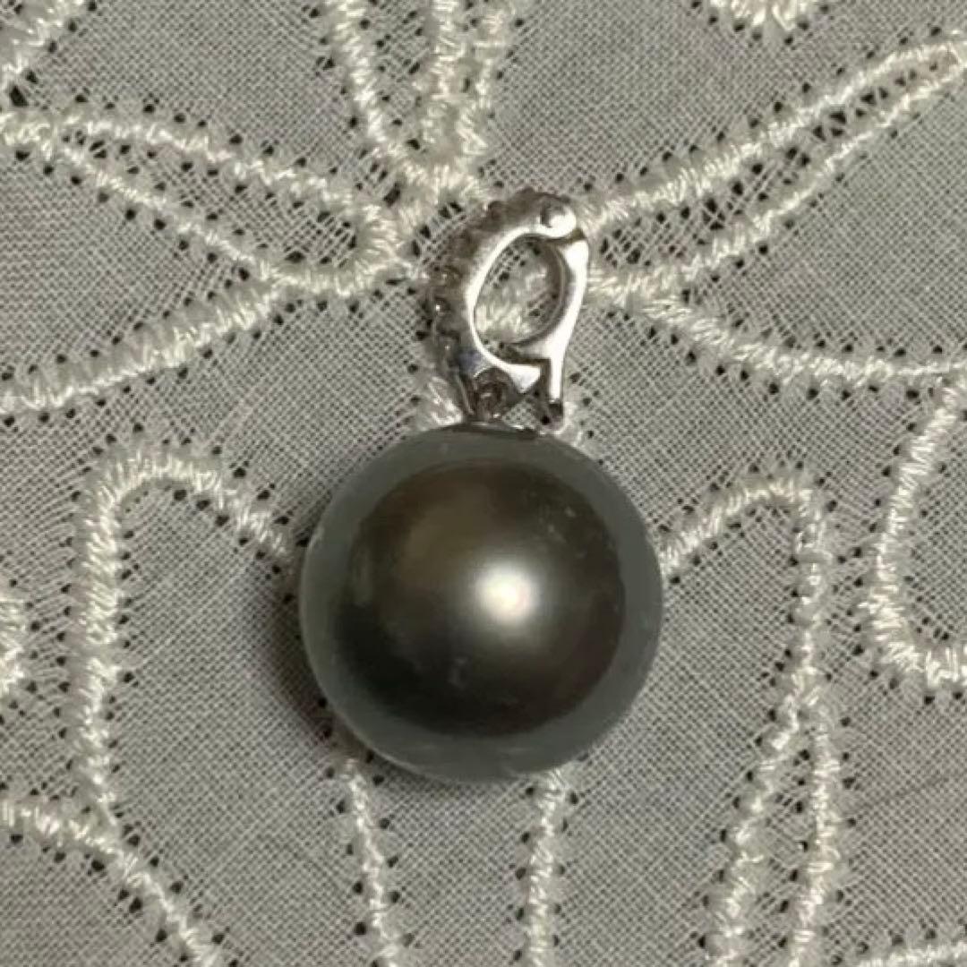 18k 黒真珠ダイヤモンド　クリッカーペンダントトップ
