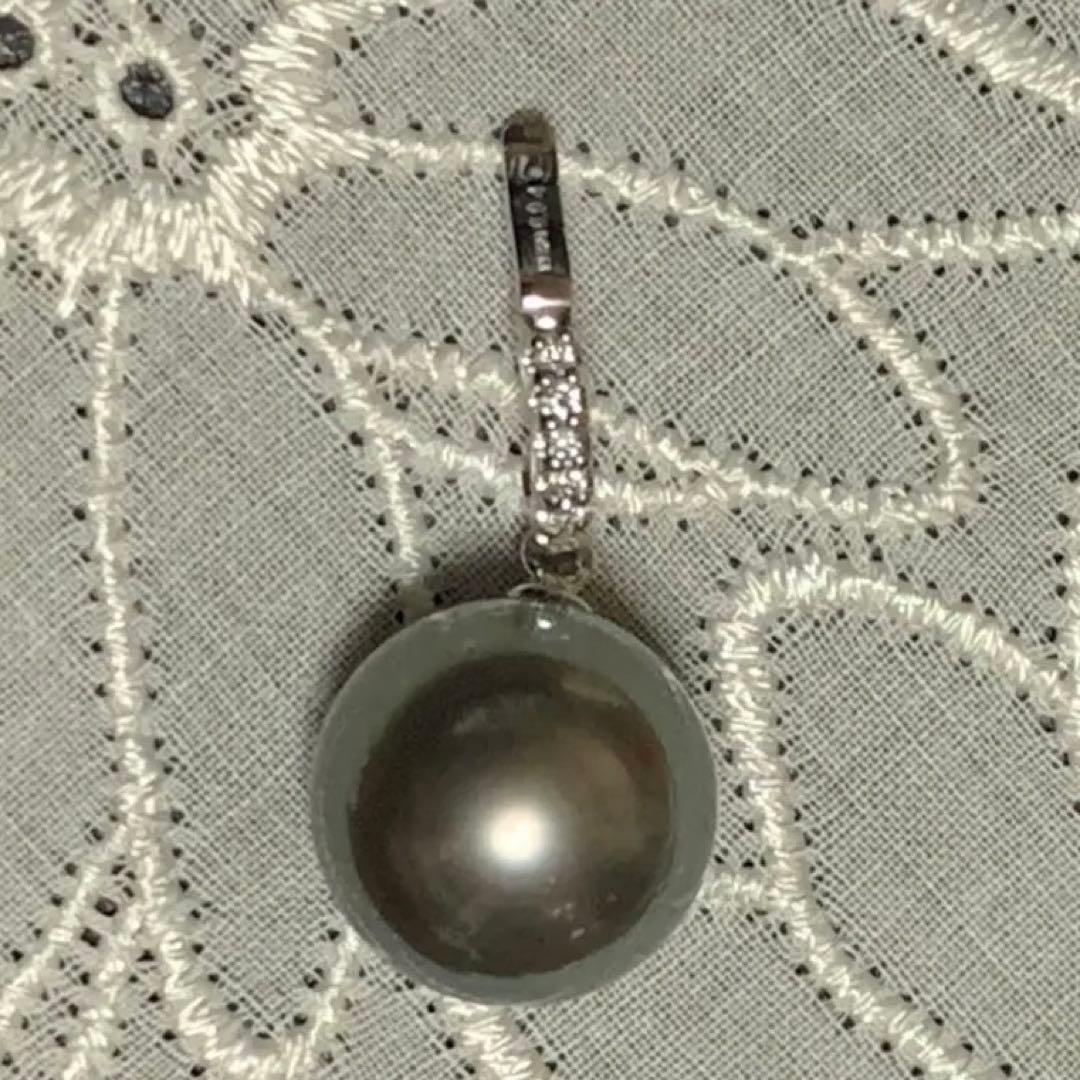 18k 黒真珠ダイヤモンド　クリッカーペンダントトップ