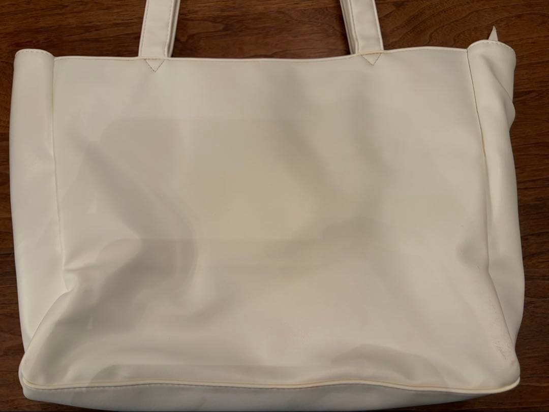 東雲絵名　痛バッグ　グリッター缶バッジ22b