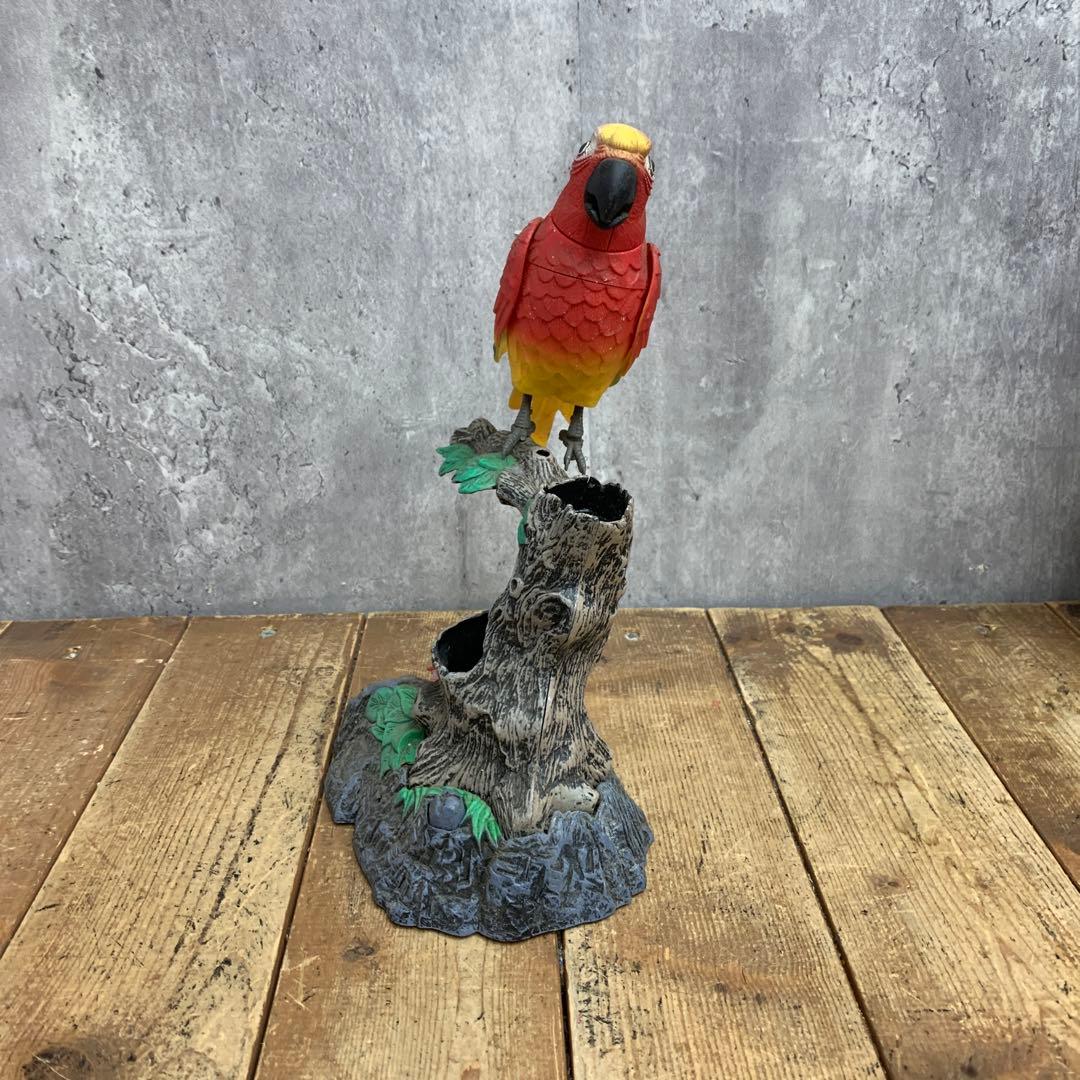 E-4 【アンティーク調】カラフルインコ 止まり木 置物（ペン立て・小物入れ）