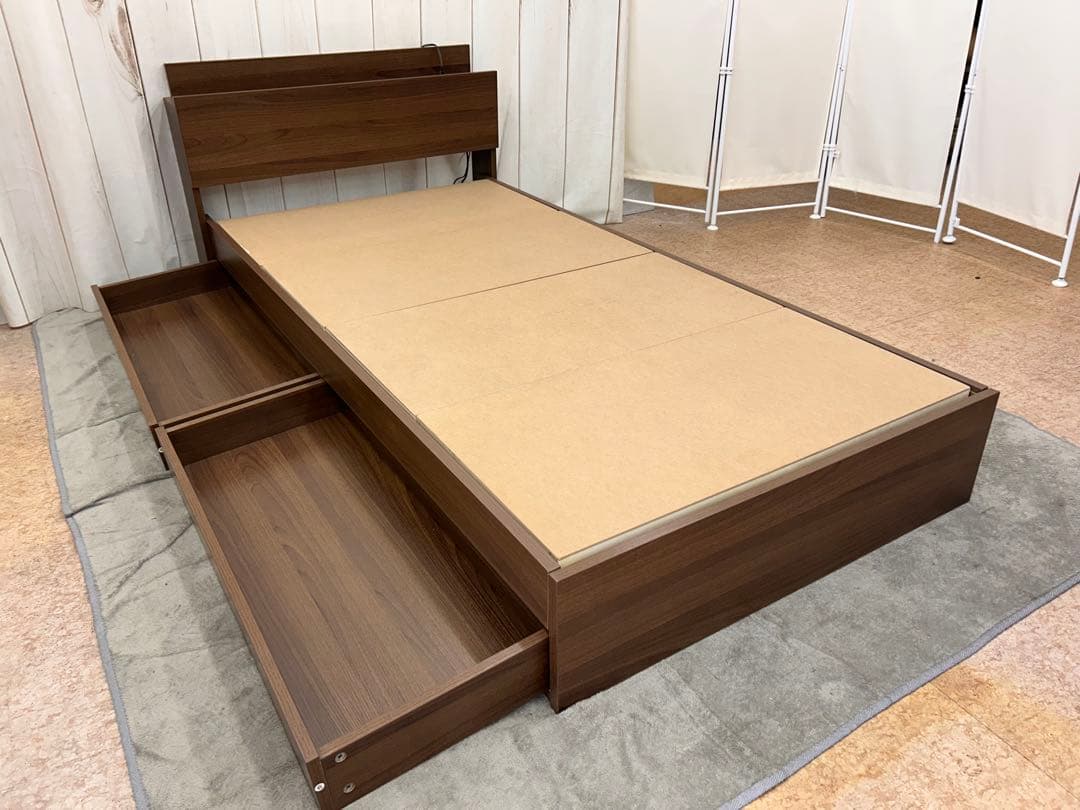 引き出し2杯付きシングルベッド