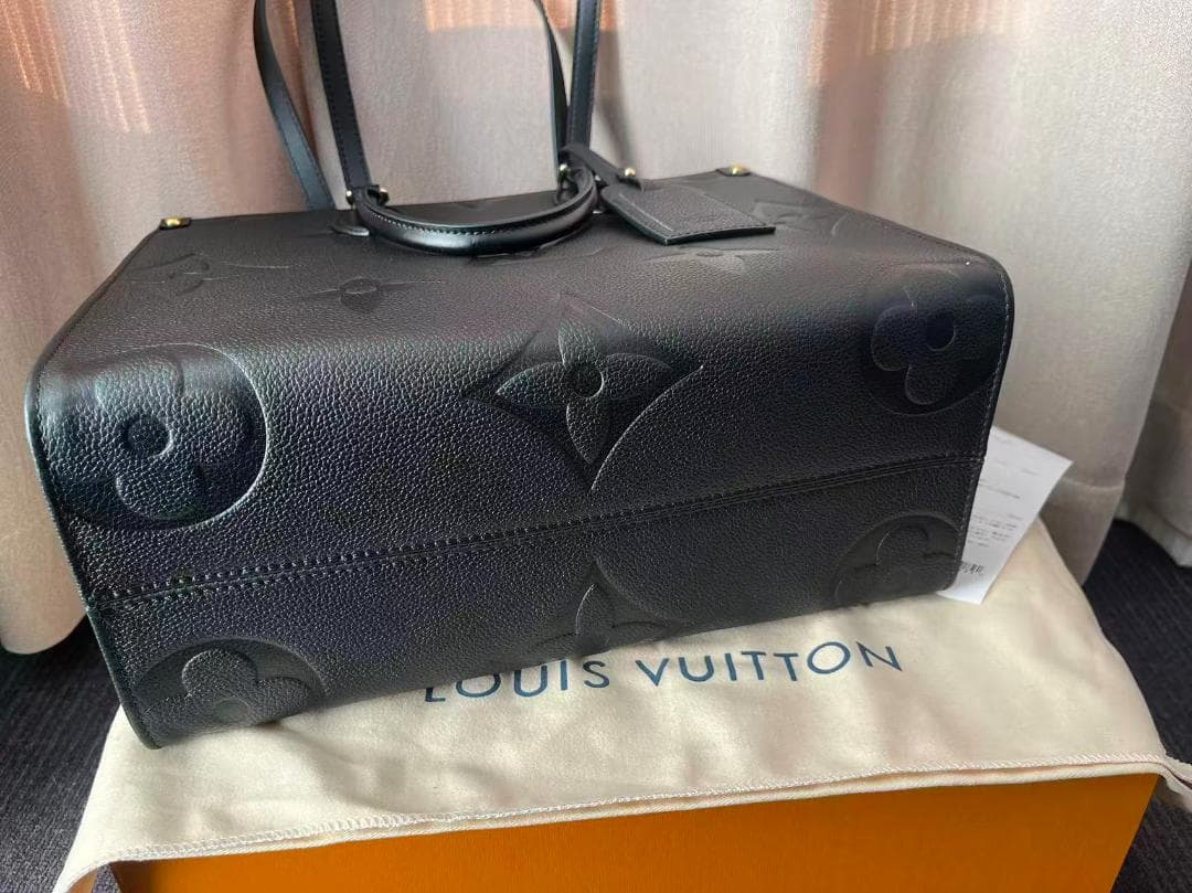 ルイ・ヴィトン オンザゴーMM M45595